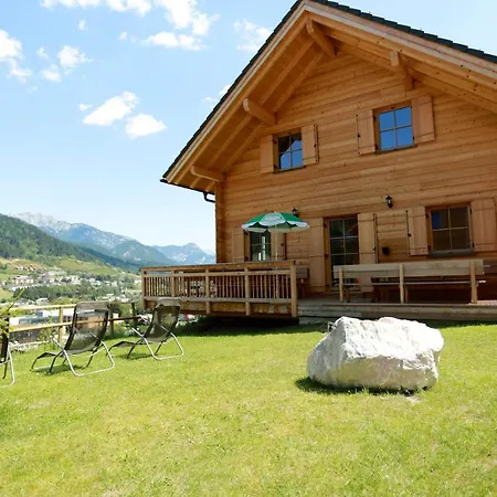 Chalet Huettendorf Schladming