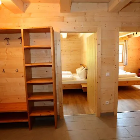 Chalet Huettendorf Schladming